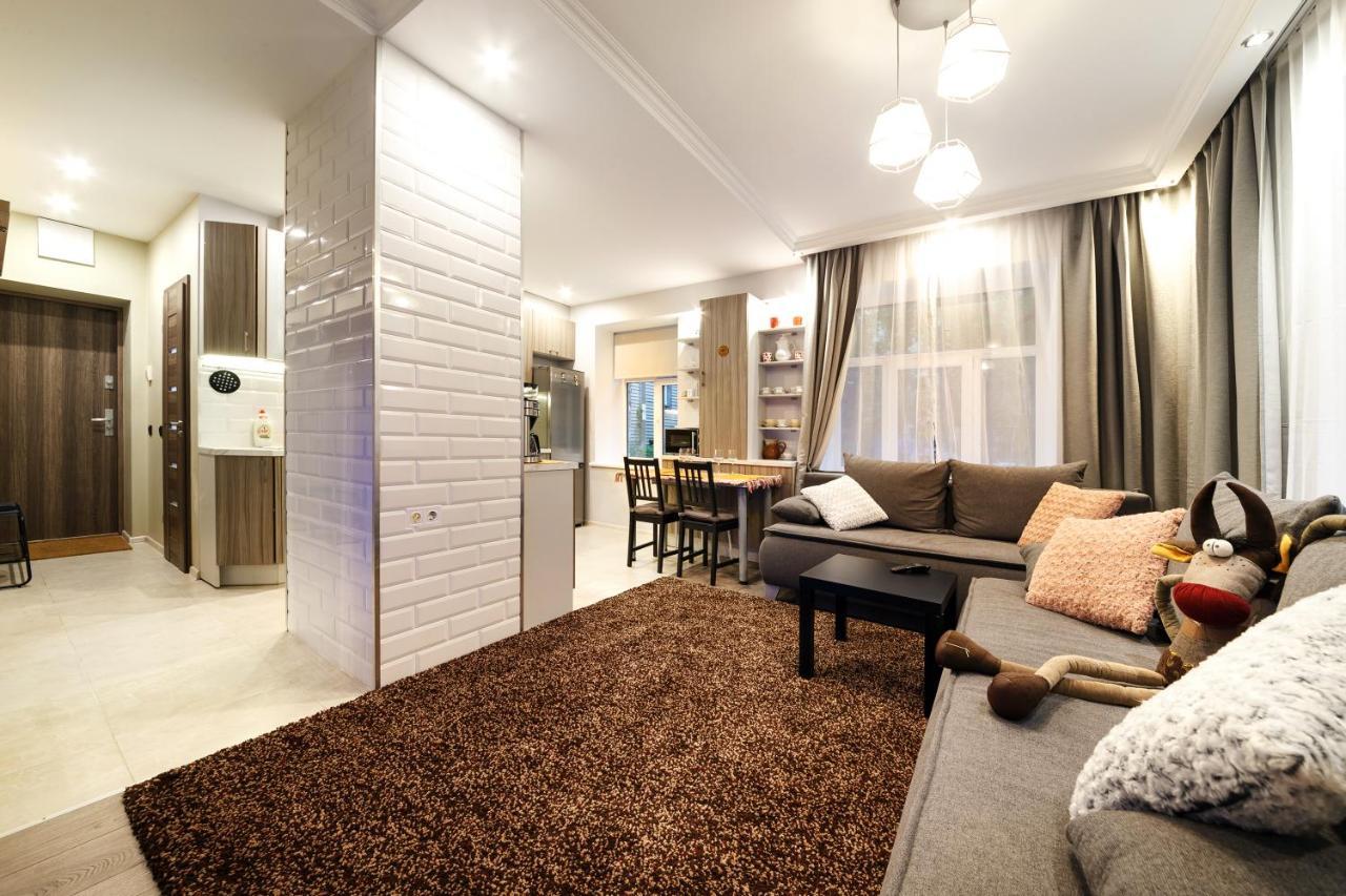 Parkcosylux Two Bedrooms Apart Free Parking Riga Exterior photo